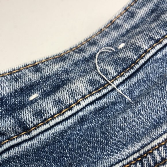 LIKE NEW VINTAGE AMERICAN EAGLE SLIM JEANS 33x30 ⭐️ - Picture 11 of 12
